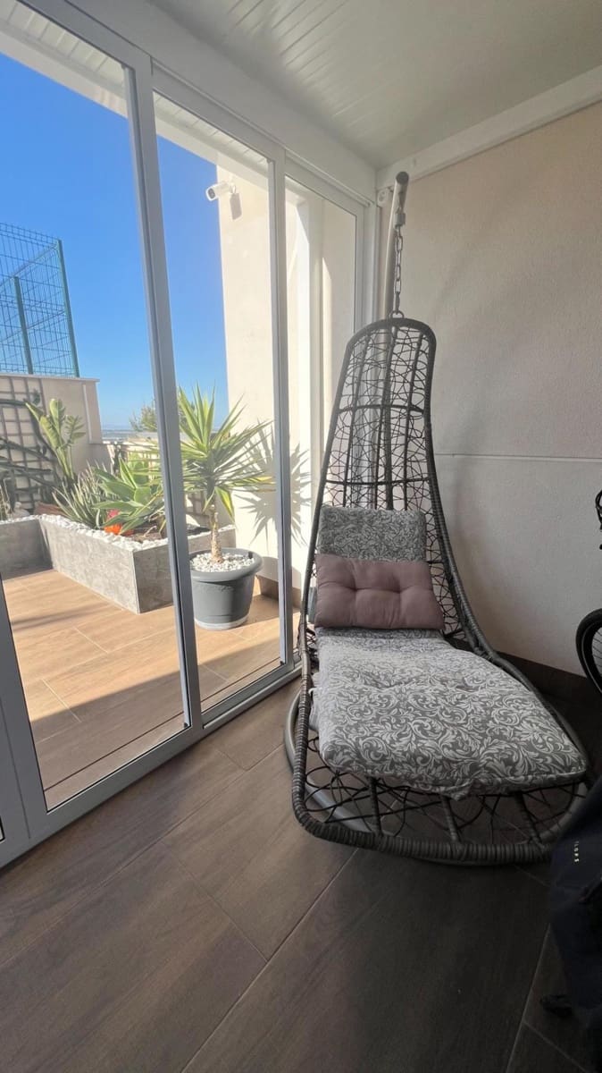 Apartamento de 2 habitaciones en San Miguel de Salinas en venta con piscina - 329.900 € (Ref: 9746992)