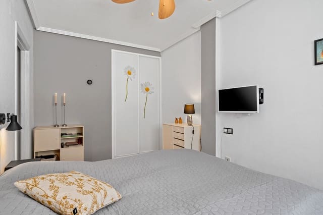 2 soveværelse Bungalow til salg i Dehesa de Campoamor, Orihuela - € 169.000 (Ref: 9746993)