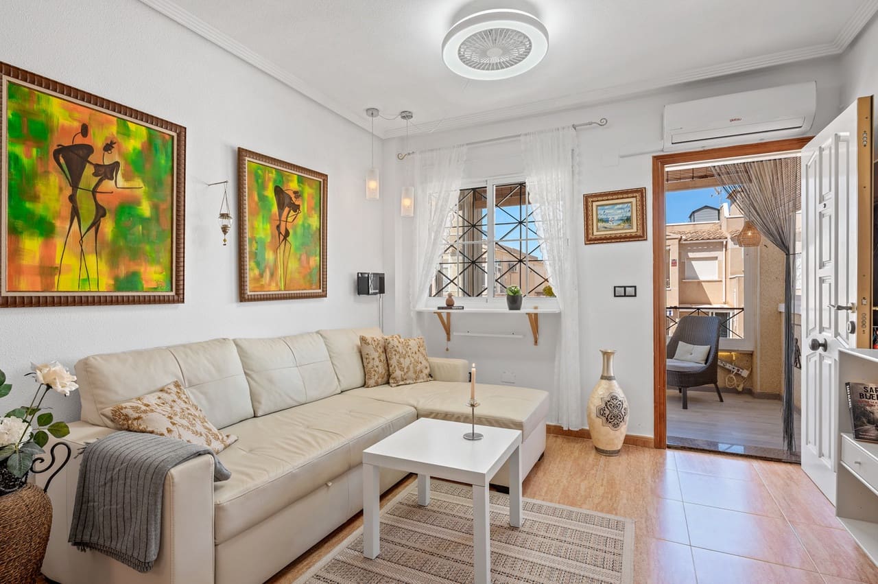 2 soveværelse Bungalow til salg i Orihuela Costa - € 169.000 (Ref: 9746993)