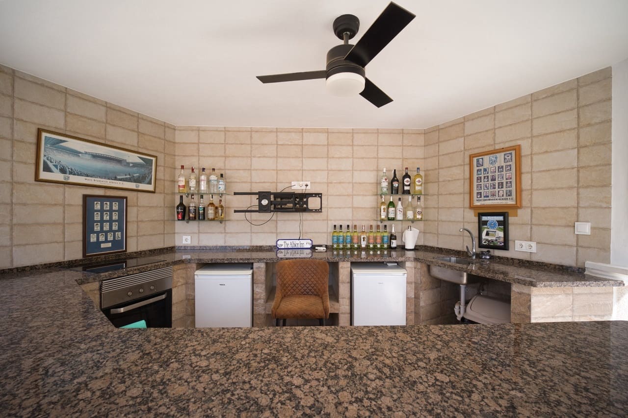 4 chambre Villa/Maison à vendre à Ciudad Quesada avec piscine - 674 950 € (Ref: 9758635)