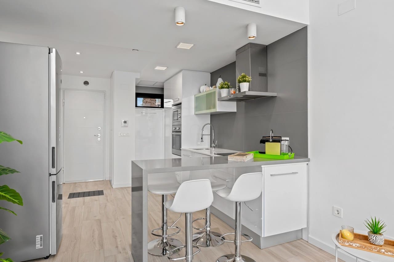 3 sovrum Villa till salu i Orihuela Costa - 425 000 € (Ref: 9758654)