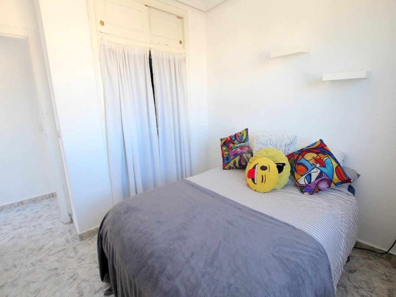 3 soveværelse Lejlighed til salg i La Zenia - € 185.000 (Ref: 9758659)