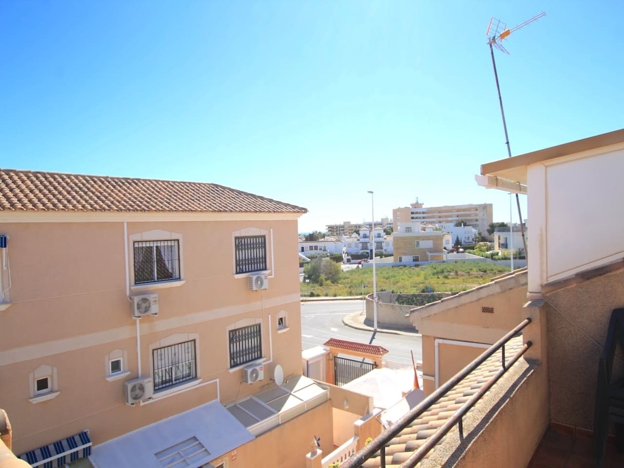 3 soveværelse Lejlighed til salg i La Zenia - € 185.000 (Ref: 9758659)