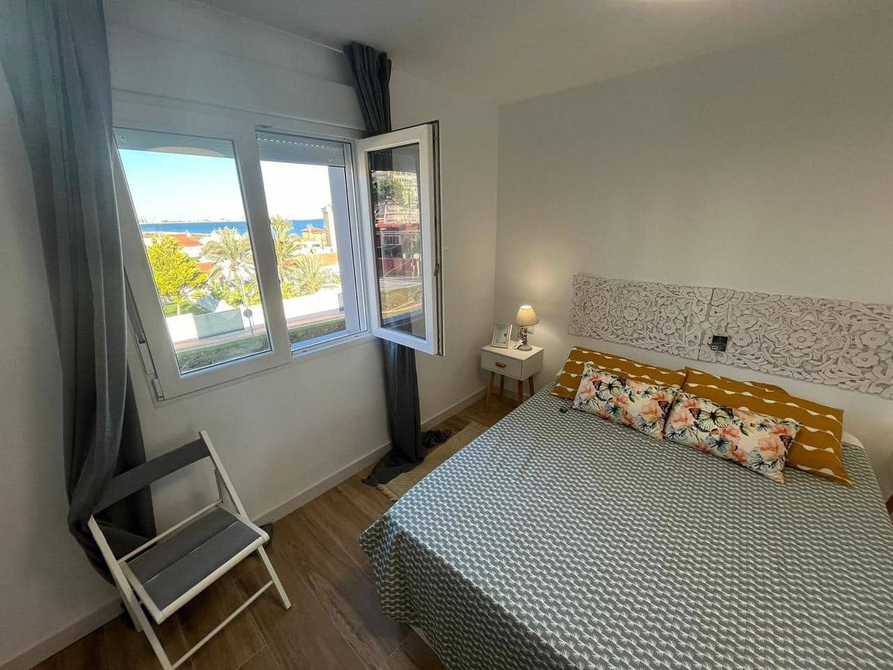 Apartamento de 3 habitaciones en Torrevieja en venta con piscina - 339.700 € (Ref: 9761759)