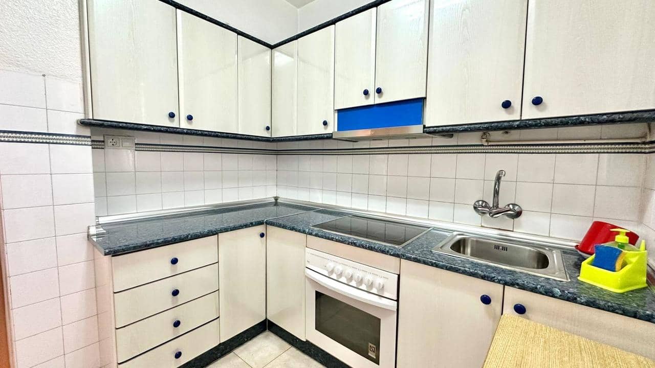 Apartamento de 3 habitaciones en Torrevieja en venta - 154.900 € (Ref: 9761764)