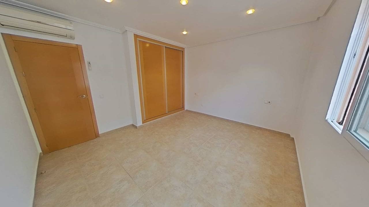 Apartamento de 4 habitaciones en Santiago de la Ribera en venta - 229.900 € (Ref: 9761766)