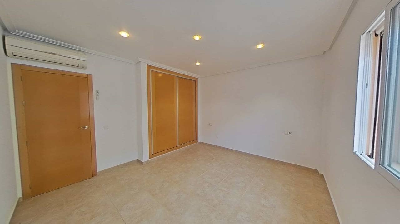 Apartamento de 4 habitaciones en Santiago de la Ribera en venta - 229.900 € (Ref: 9761766)