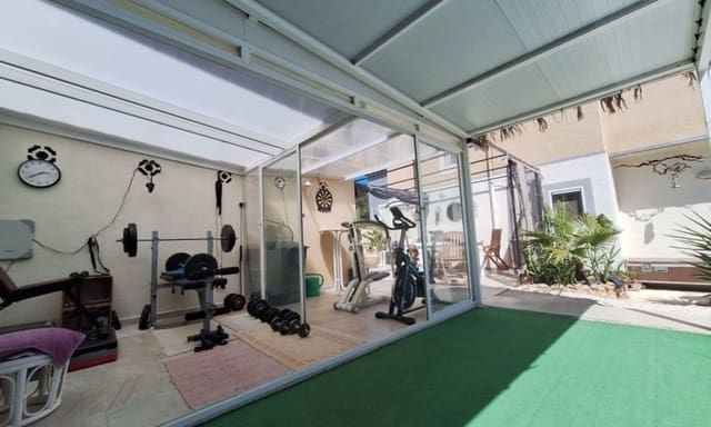 3 makuuhuone Huvila myytävänä paikassa Dehesa de Campoamor, Orihuela - 369 995 € (Ref: 9761768)