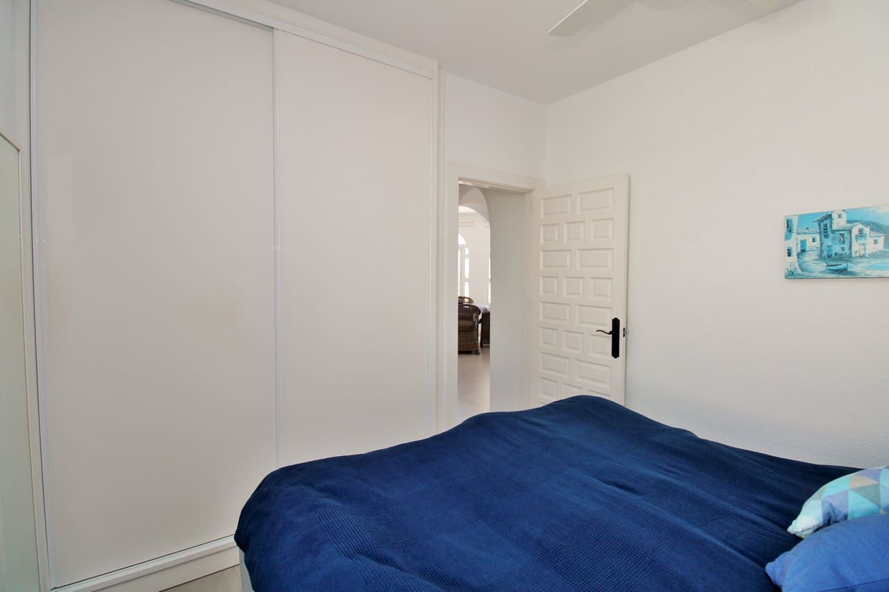 3 sypialnia Willa na sprzedaż w Villamartin z basenem - 499 000 € (Ref: 9763536)