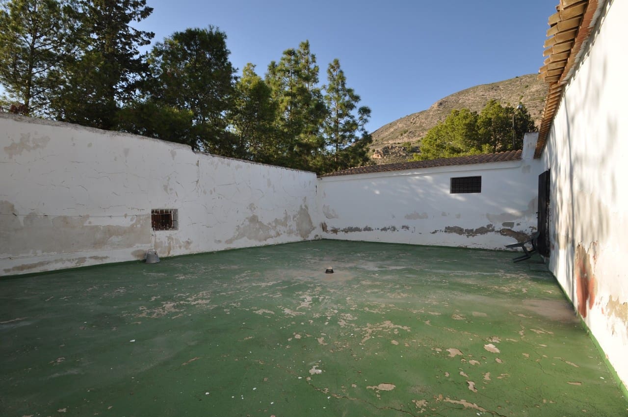 6 bedroom Villa for sale in Fortuna - € 374,995 (Ref: 9765050)