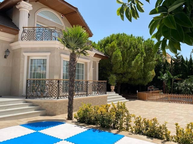 5 sypialnia Willa na sprzedaż w Benijófar z basenem - 1 100 000 € (Ref: 9765051)