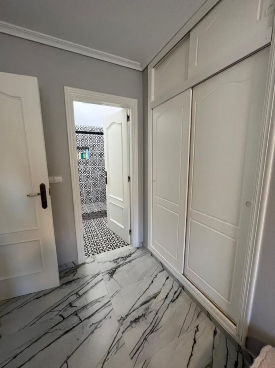 2 bedroom Townhouse for sale in Gran Alacant - € 292,000 (Ref: 9765052)