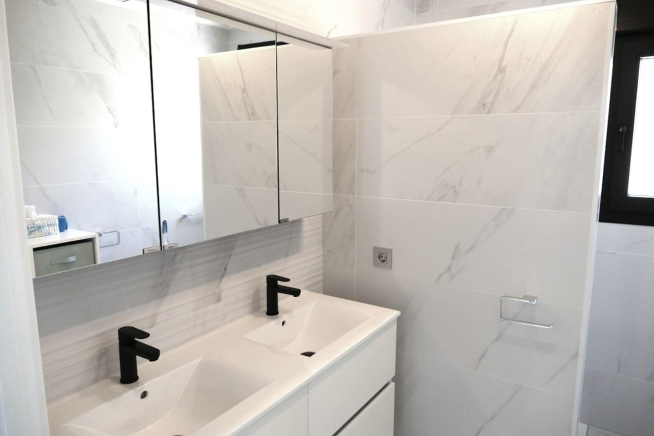 4 sovrum Villa till salu i Benijofar - 675 000 € (Ref: 9765073)