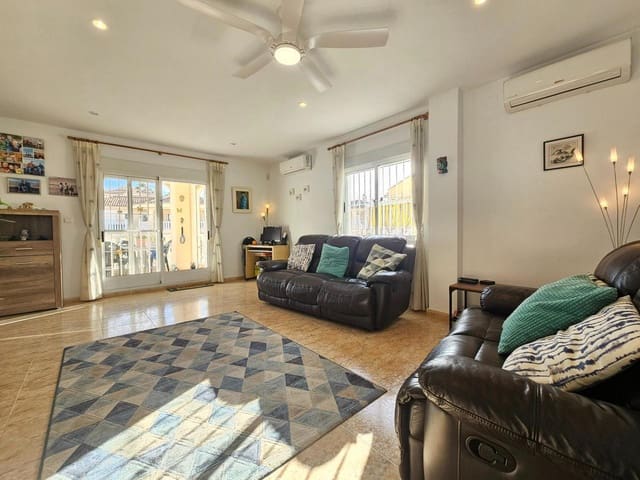 3 chambre Villa/Maison à vendre à Benijófar avec piscine - 299 000 € (Ref: 9765077)