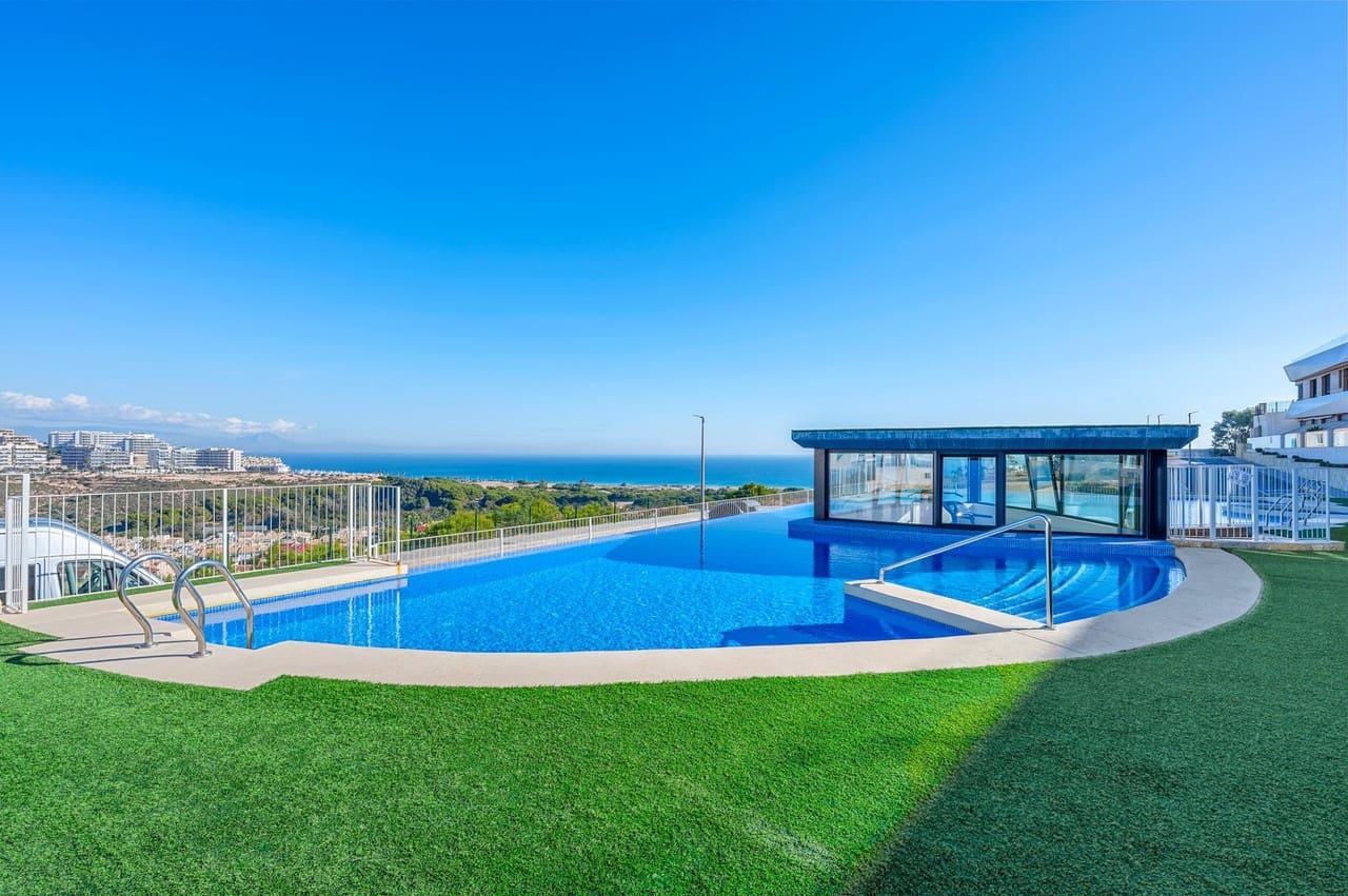 3 slaapkamer Penthouse te koop in Gran Alacant - € 399.000 (Ref: 9765078)