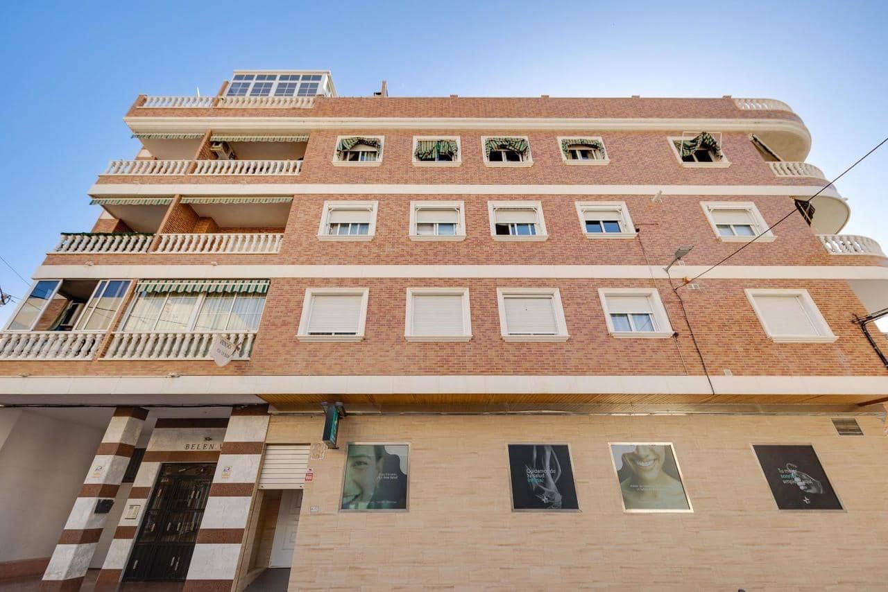 3 makuuhuone Huoneisto myytävänä paikassa Torrevieja - 171 969 € (Ref: 9765079)