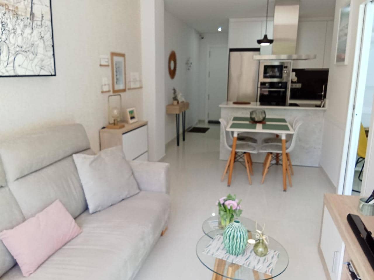 1 soveværelse Lejlighed til salg i Torrevieja med swimmingpool - € 175.000 (Ref: 9765080)