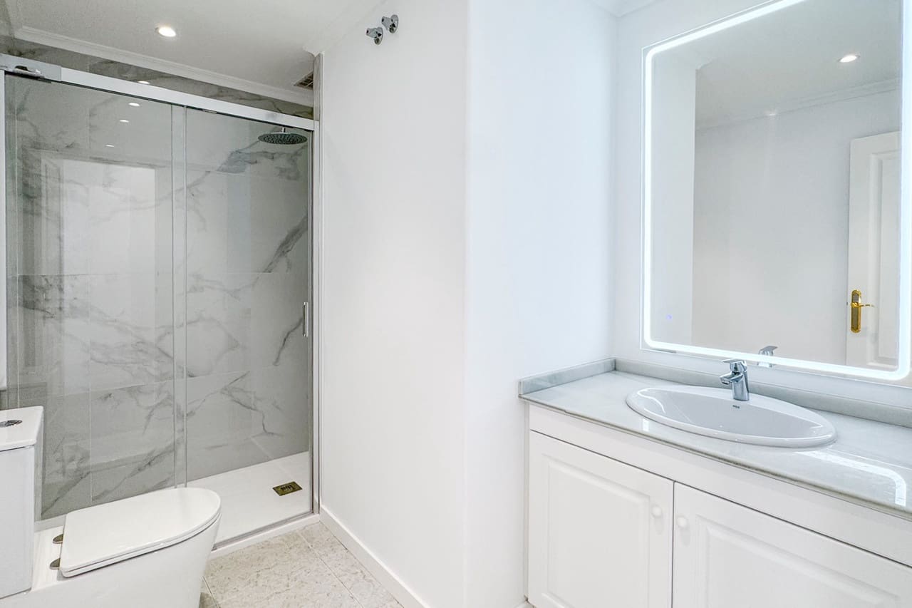 Apartamento de 2 habitaciones en Orihuela Costa en venta con piscina - 249.000 € (Ref: 9765089)