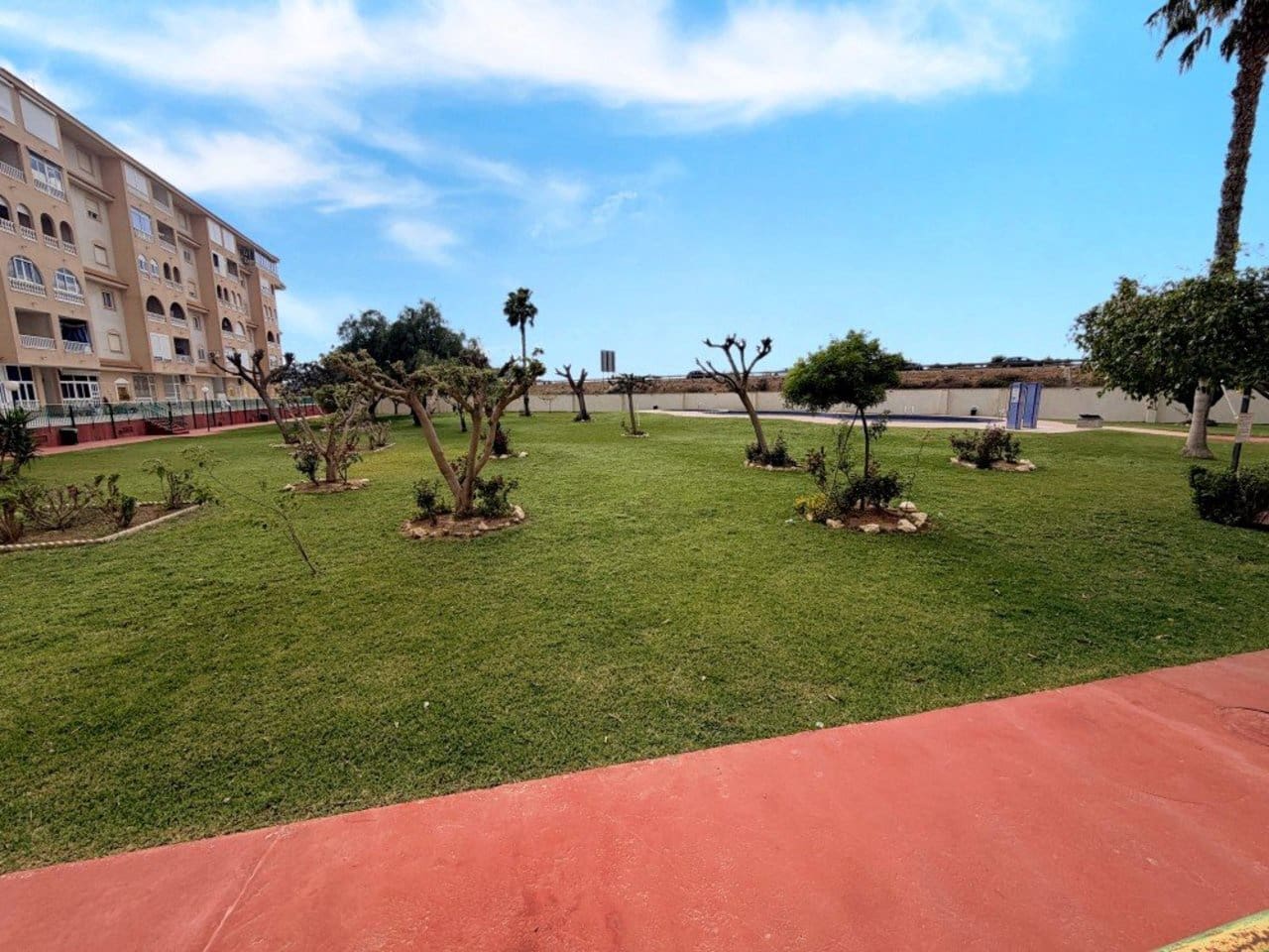 2 slaapkamer Penthouse te koop in Torrevieja - € 166.000 (Ref: 9777767)