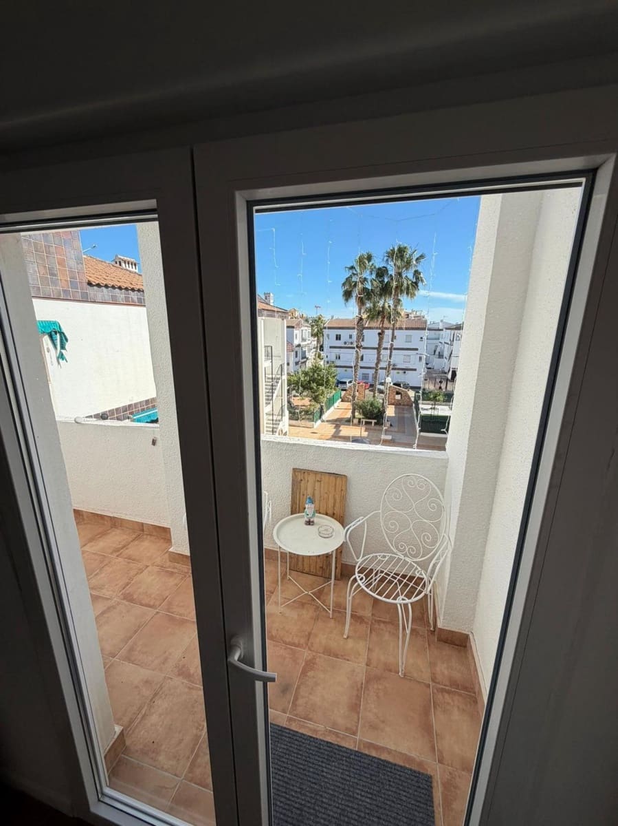 2 Zimmer Apartment zu verkaufen in Torrevieja mit Pool - 169.000 € (Ref: 9780251)
