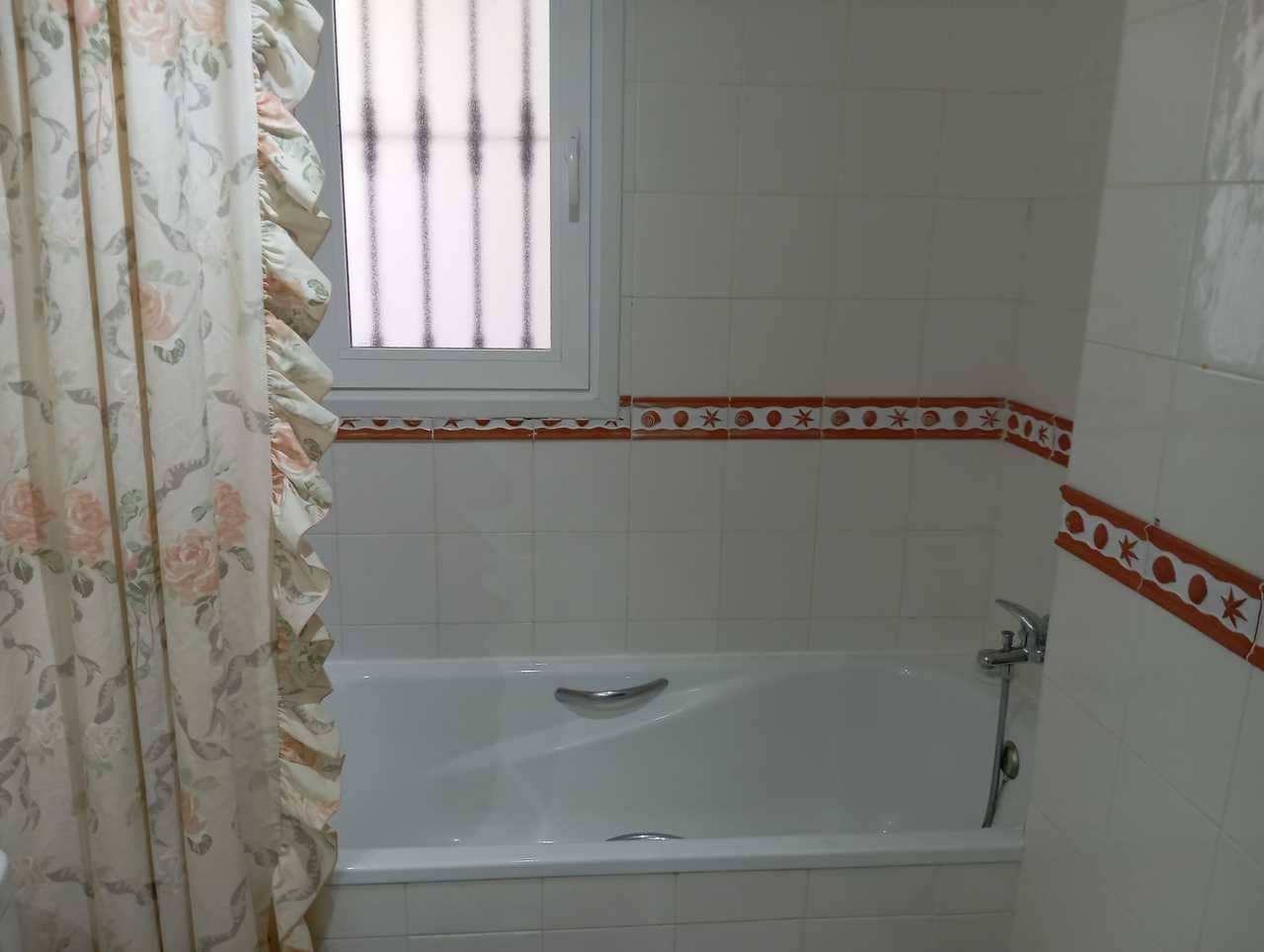 2 slaapkamer Appartement te koop in Villamartin met zwembad garage - € 190.000 (Ref: 9780258)