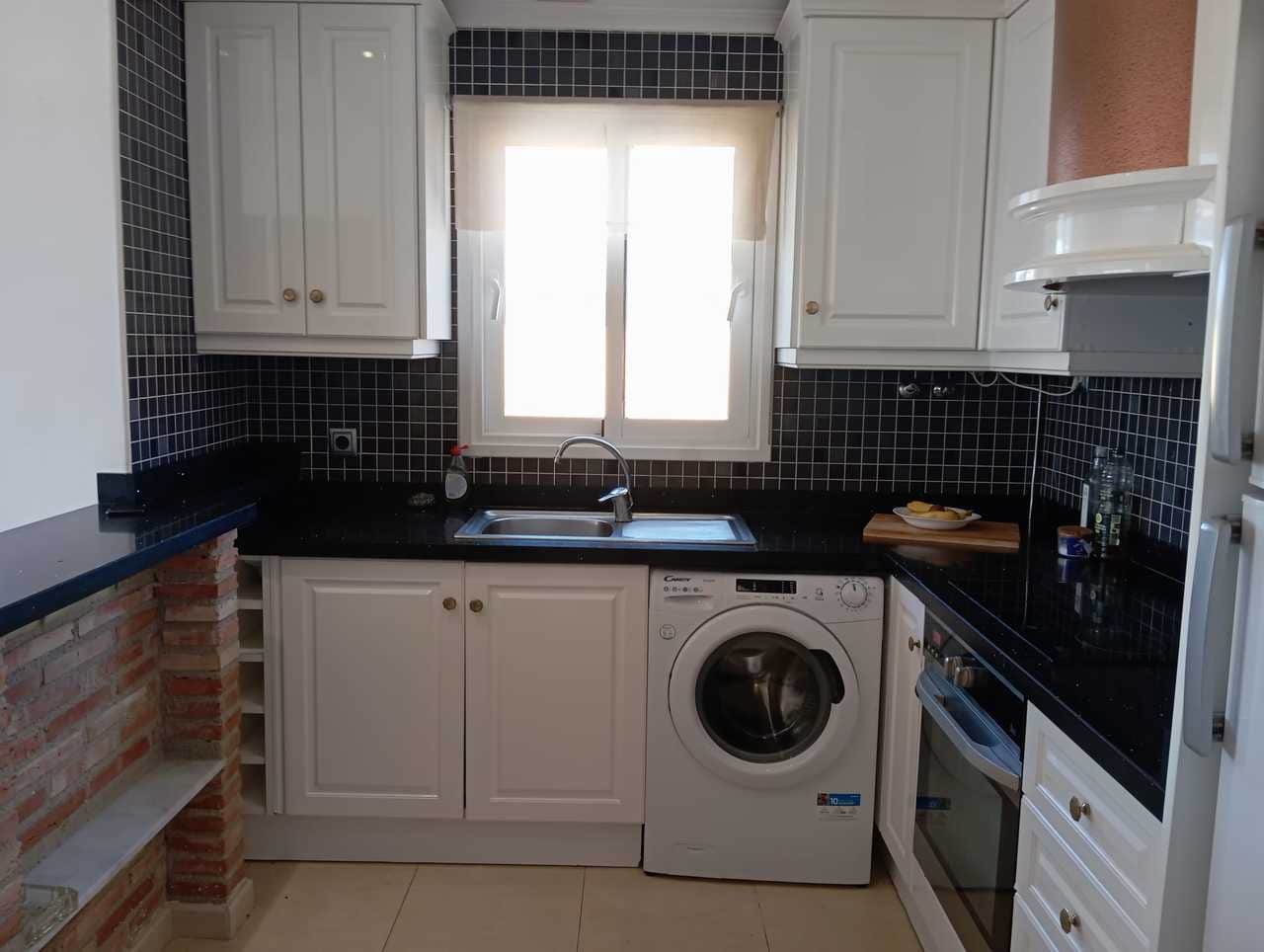 2 slaapkamer Appartement te koop in Villamartin met zwembad garage - € 190.000 (Ref: 9780258)