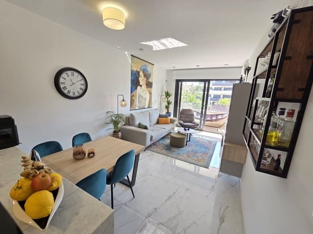 Apartamento de 2 habitaciones en Dehesa de Campoamor, Orihuela en venta - 299.900 € (Ref: 9783128)