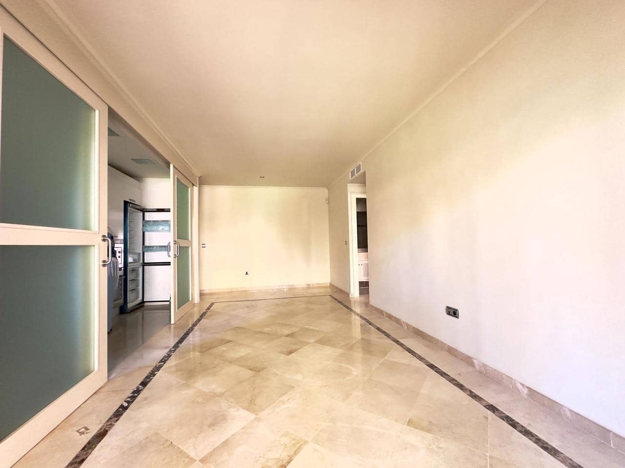 1 soveværelse Lejlighed til salg i Los Alcazares med swimmingpool - € 129.000 (Ref: 9783641)