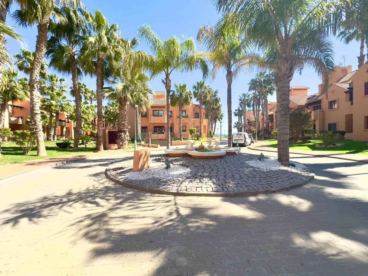 1 soveværelse Lejlighed til salg i Los Alcazares med swimmingpool - € 129.000 (Ref: 9783641)