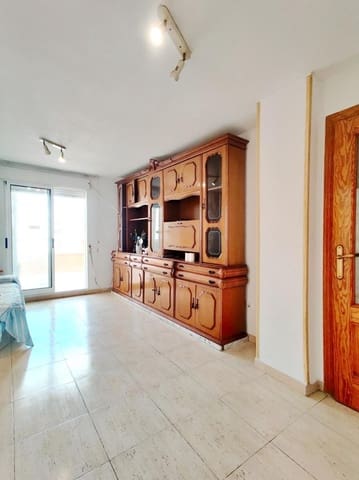 3 chambre Penthouse à vendre à El Molino, Torrevieja avec piscine - 160 000 € (Ref: 9783645)