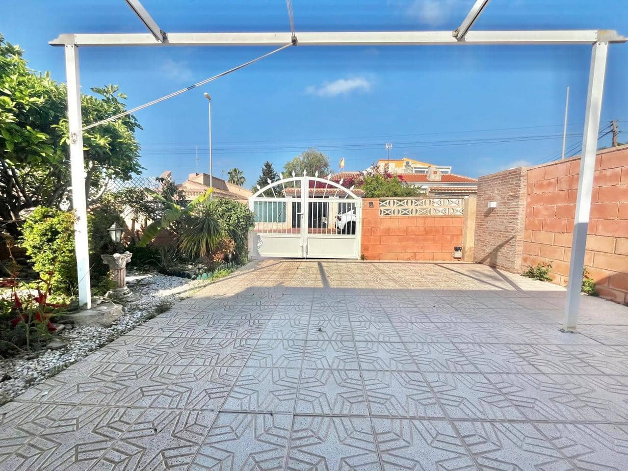 3 camera da letto Villa in vendita in Orihuela Costa con piscina - 285.000 € (Rif: 9783648)