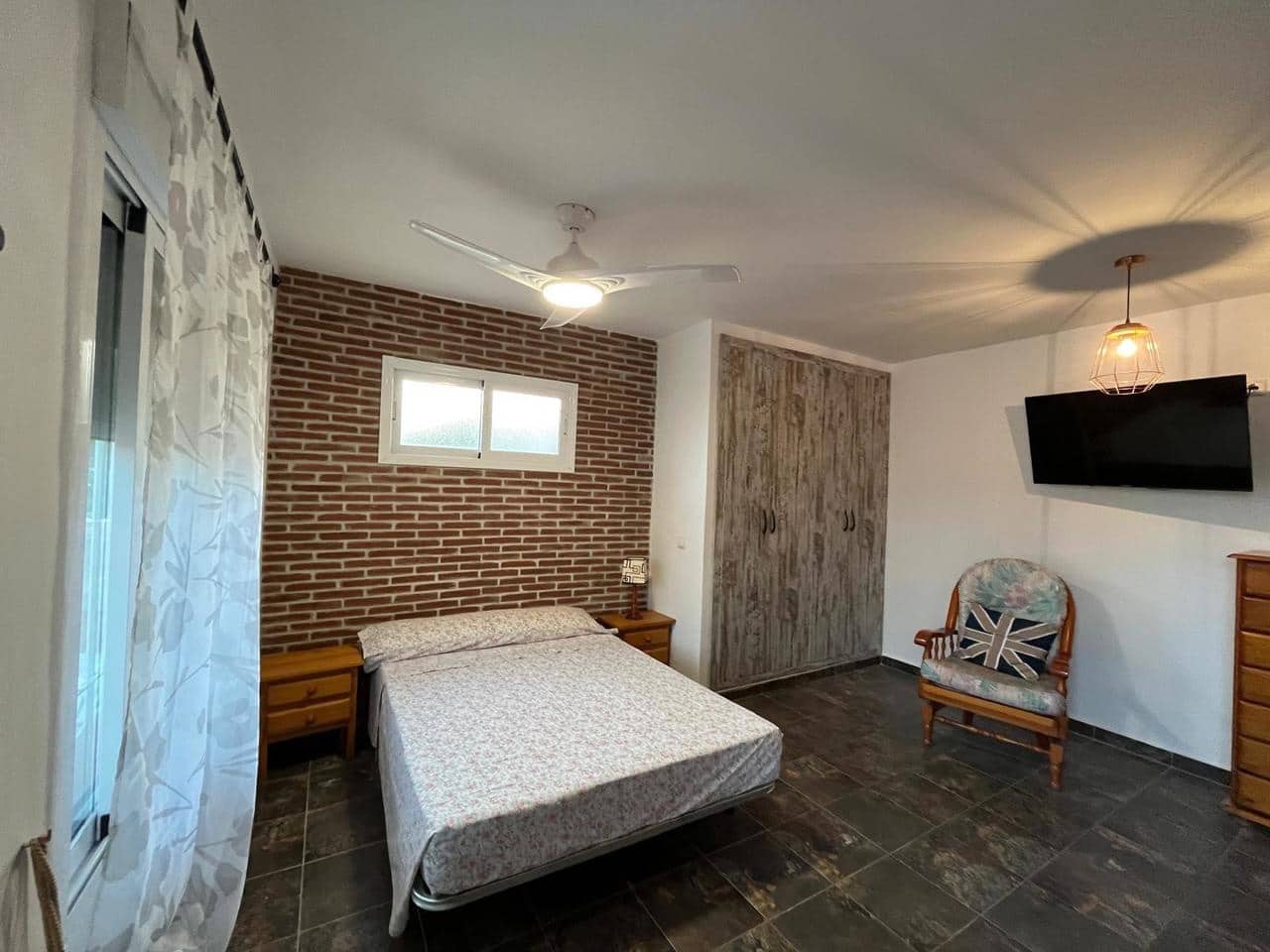 3 chambre Maison de Ville à vendre à Torrevieja avec piscine - 230 000 € (Ref: 9784104)