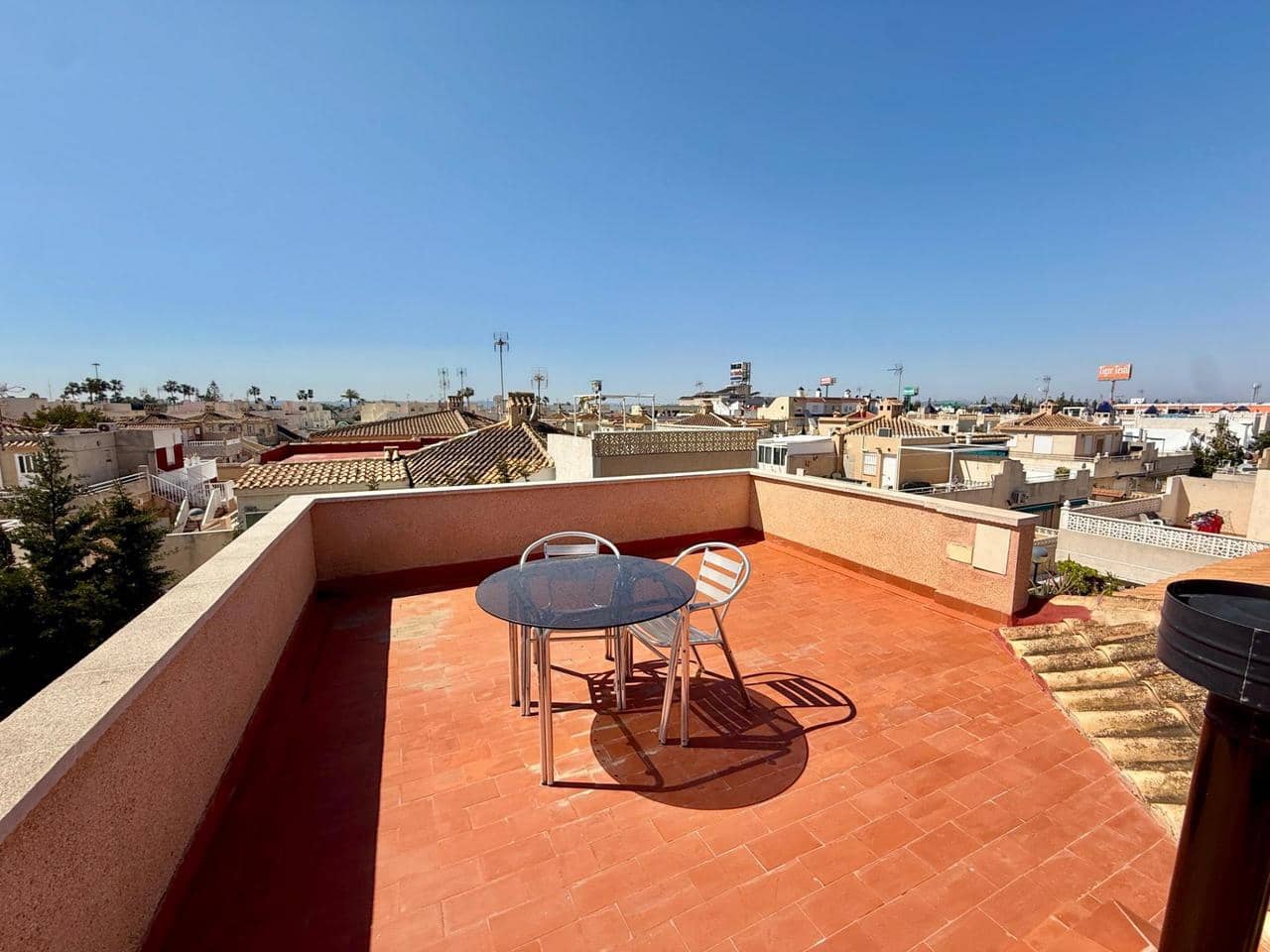 3 chambre Maison de Ville à vendre à Torrevieja avec piscine - 230 000 € (Ref: 9784104)