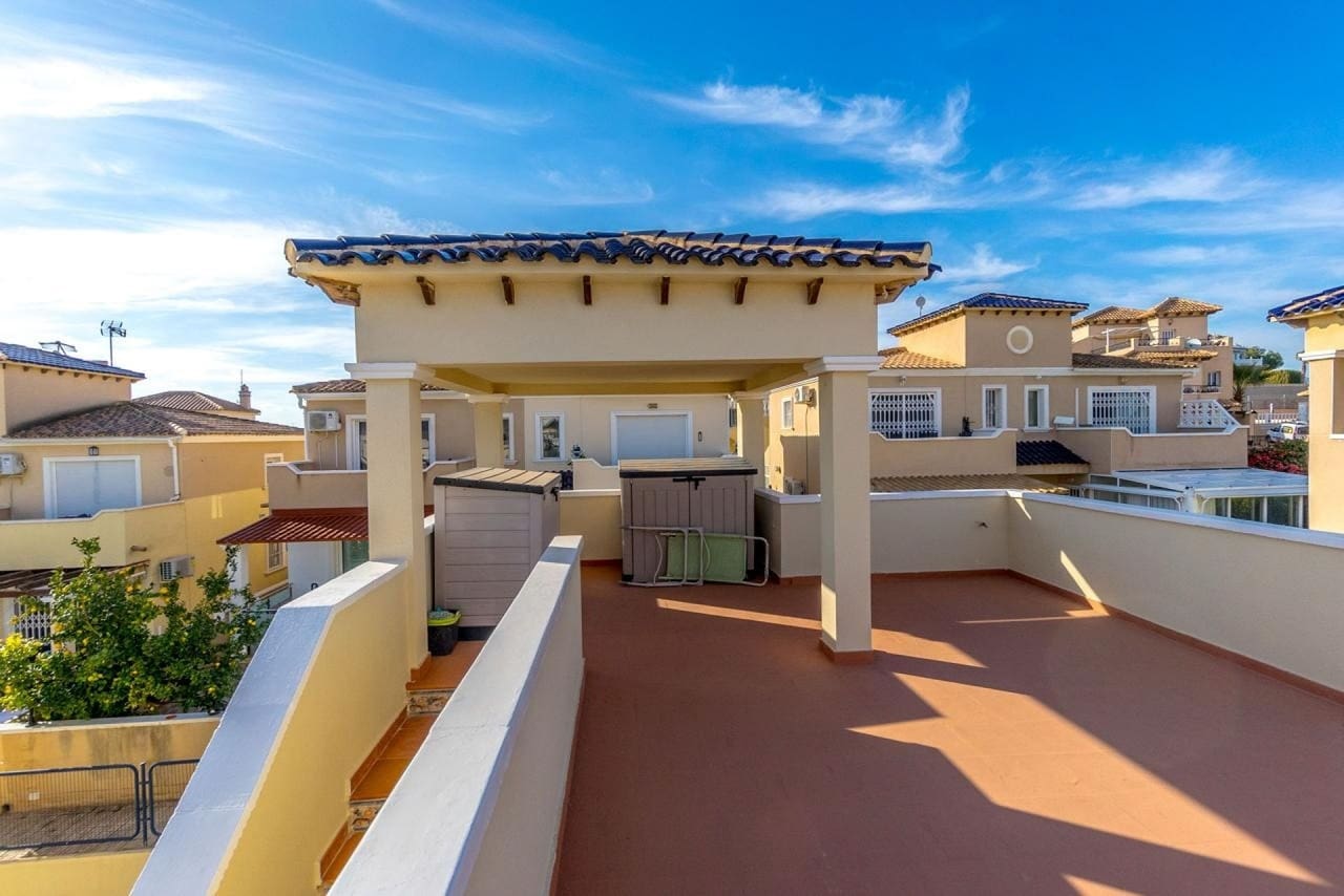 3 bedroom Villa for sale in Orihuela Costa - € 345,000 (Ref: 9788200)
