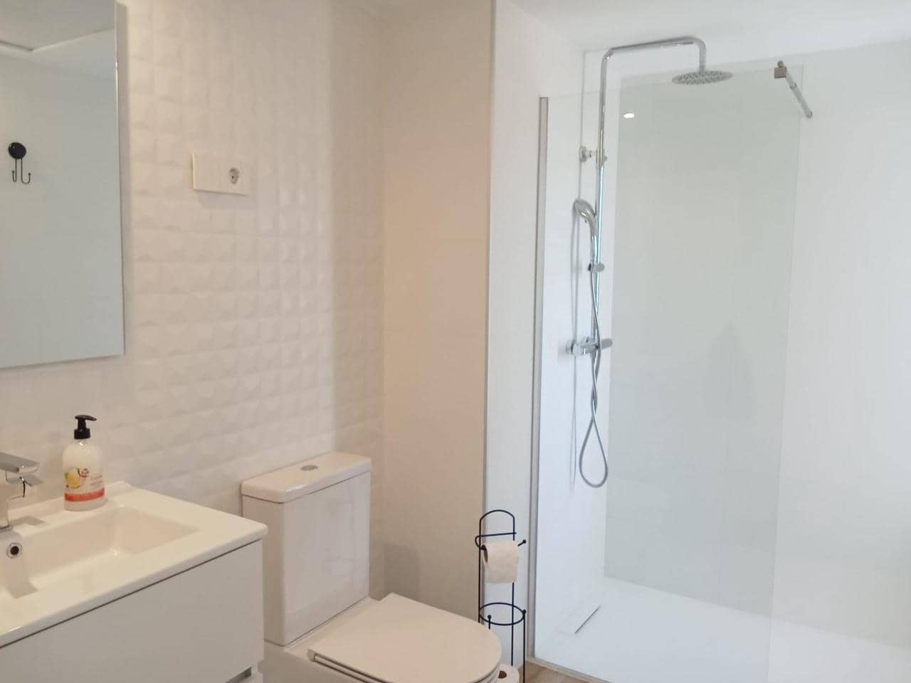 2 slaapkamer Appartement te koop in Torrevieja met zwembad - € 539.000 (Ref: 9794286)