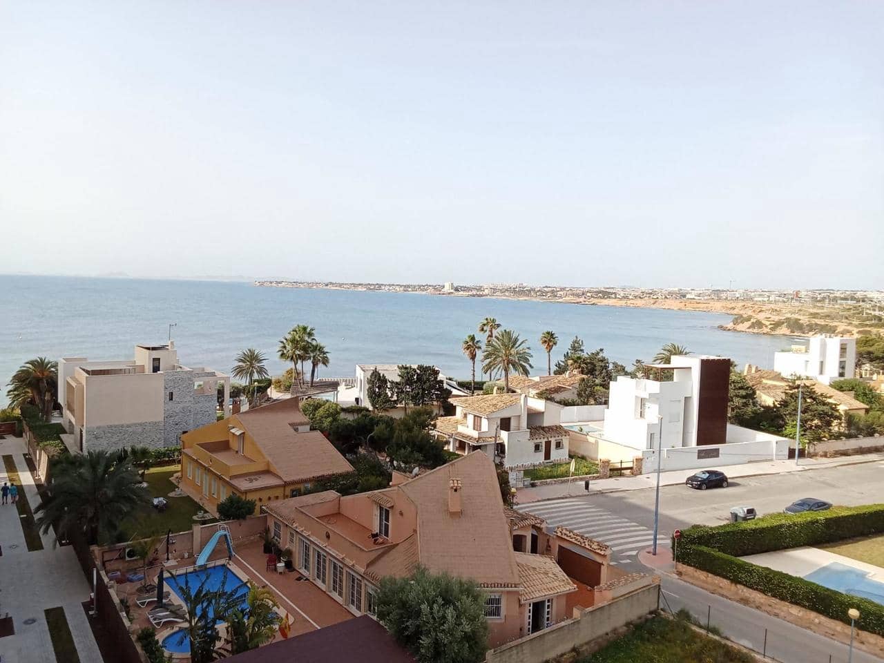 2 slaapkamer Appartement te koop in Torrevieja met zwembad - € 539.000 (Ref: 9794286)