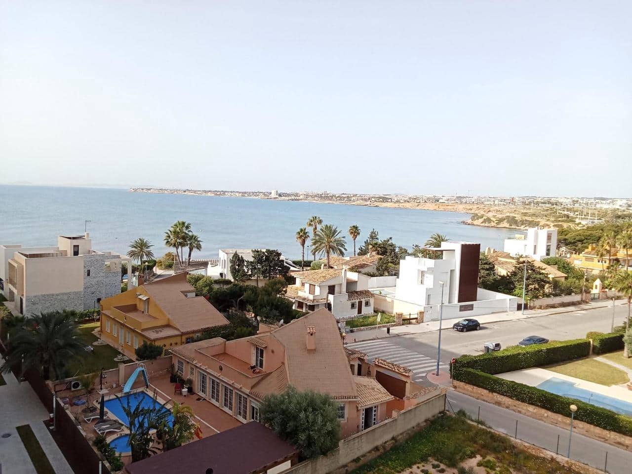 2 slaapkamer Appartement te koop in Torrevieja met zwembad - € 539.000 (Ref: 9794286)