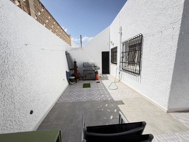 2 chambre Bungalow à vendre à Villamartin, Orihuela - 209 995 € (Ref: 9796163)