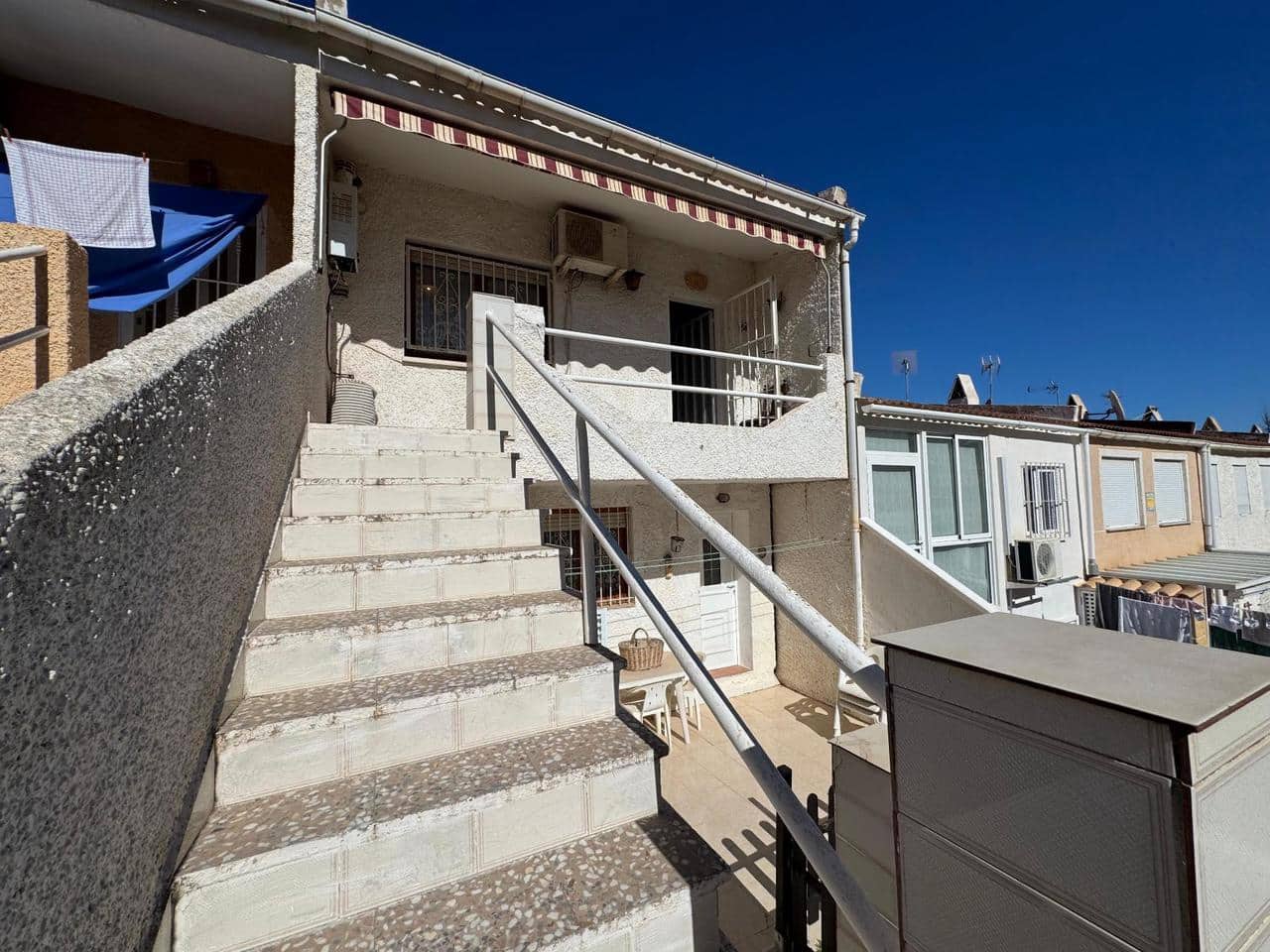 3 soveværelse Byhus til salg i Torrevieja - € 196.000 (Ref: 9796164)