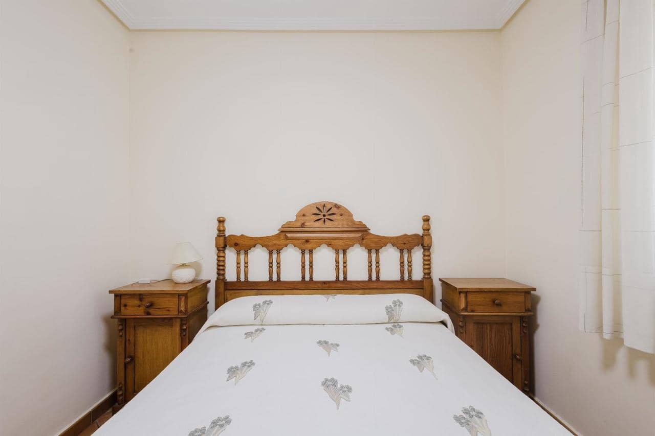 3 makuuhuone Bungalow myytävänä paikassa Torrevieja - 253 000 € (Ref: 9796167)