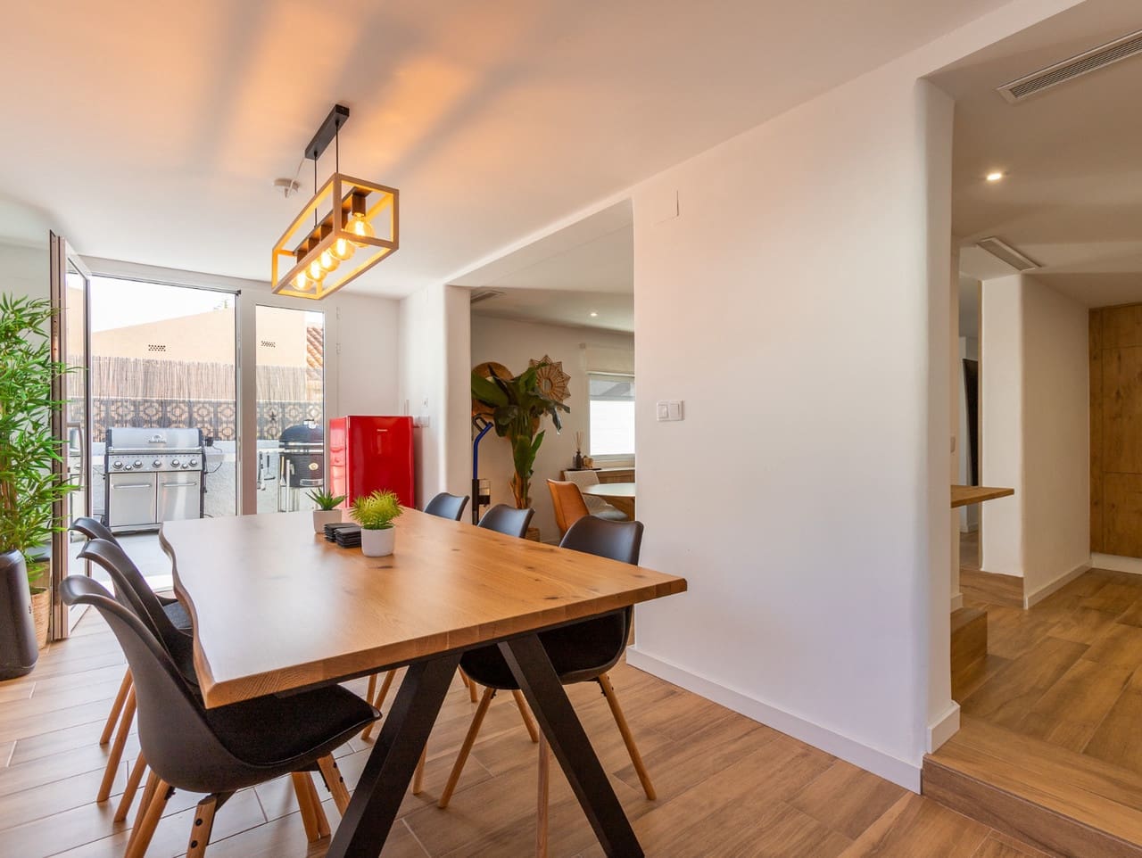 4 bedroom Villa for sale in Los Balcones - € 650,000 (Ref: 9796177)