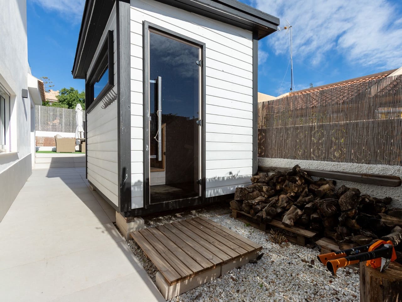 4 quarto Moradia para venda em Los Balcones com piscina garagem - 549 000 € (Ref: 9796177)