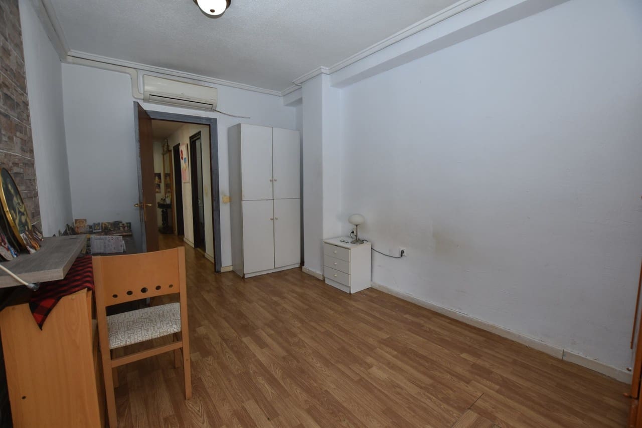 2 chambre Appartement à vendre à Torrevieja - 156 000 € (Ref: 9796183)