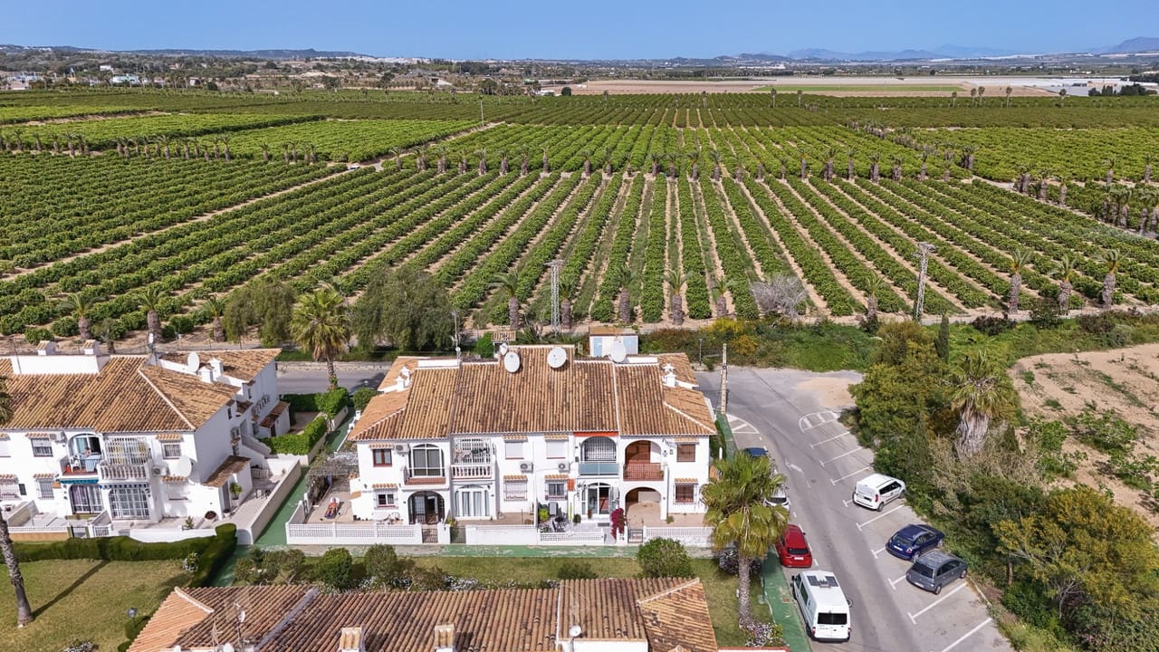 1 soveværelse Bungalow til salg i Torrevieja - € 125.000 (Ref: 9796184)