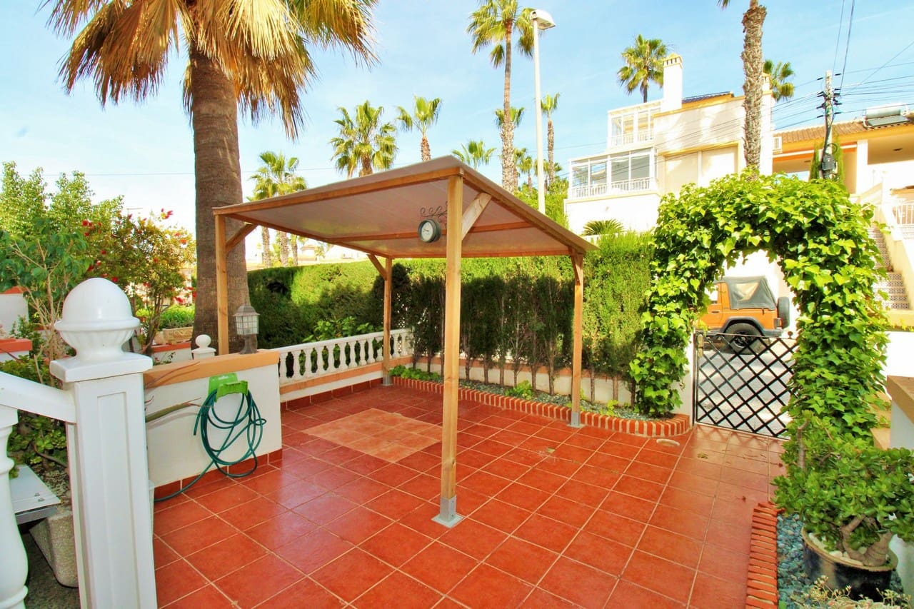 3 chambre Maison de Ville à vendre à Villamartin avec piscine - 229 000 € (Ref: 9796188)