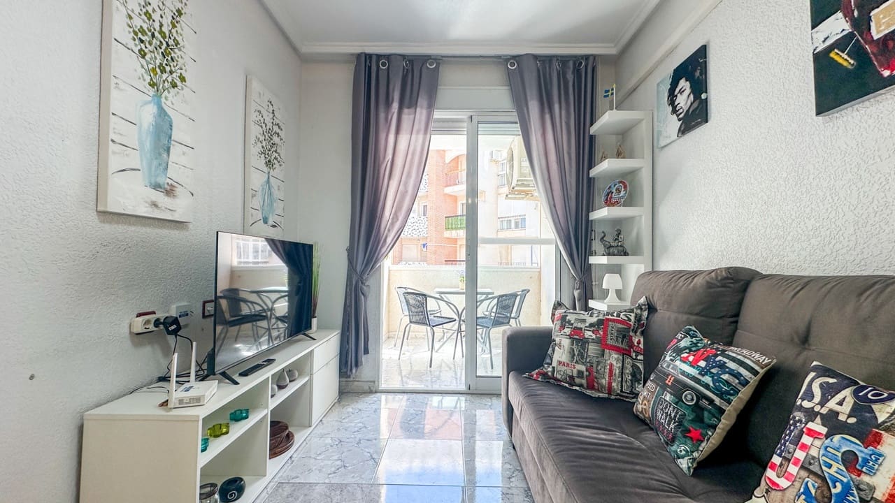 2 chambre Appartement à vendre à Torrevieja - 145 000 € (Ref: 9798940)