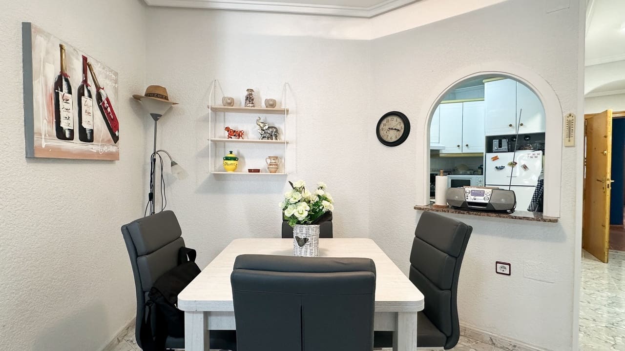 2 chambre Appartement à vendre à Torrevieja - 145 000 € (Ref: 9798940)