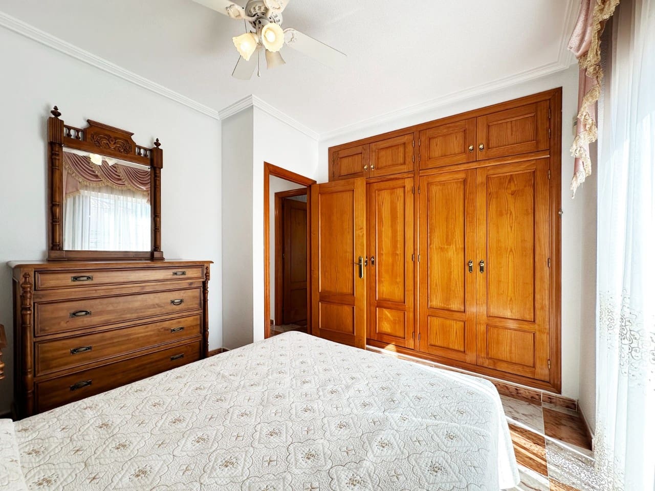 2 quarto Casa em Banda para venda em Orihuela Costa - 235 000 € (Ref: 9798946)