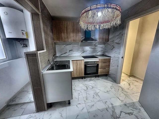 3 quarto Apartamento para venda em El Molino, Torrevieja - 199 990 € (Ref: 9798960)