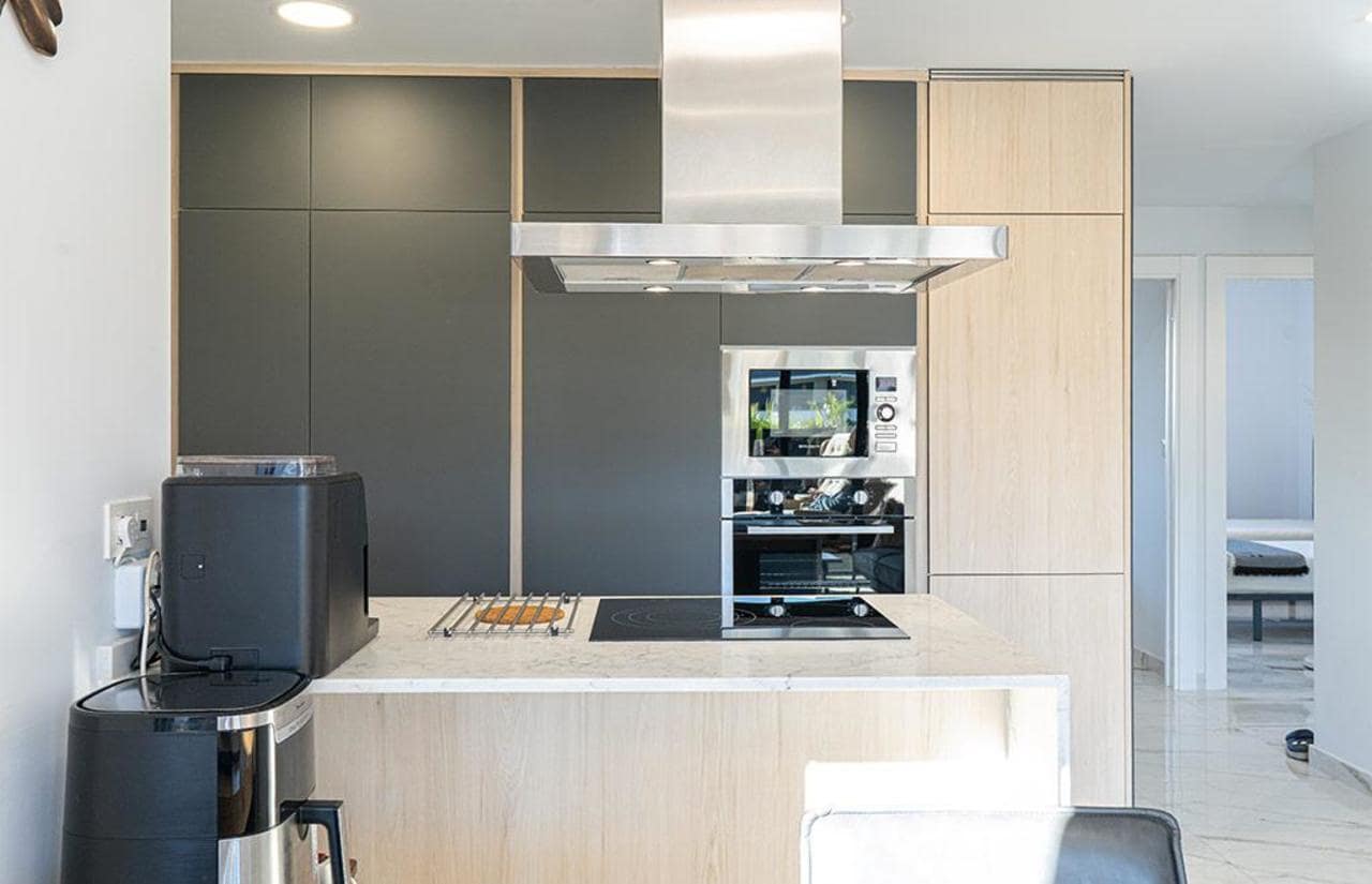 2 soveværelse Lejlighed til salg i Los Altos med swimmingpool garage - € 285.000 (Ref: 9800557)